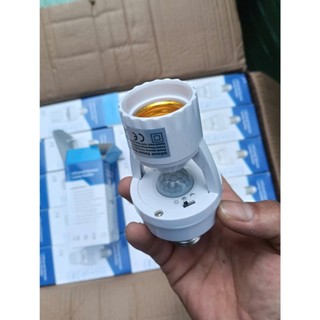 Đui Đèn Cảm Biến Chuyển Động Hồng Ngoại Tự Động Bật Tắt , Đèn Cảm Ứng Thông Minh E27 Tiện Lợi