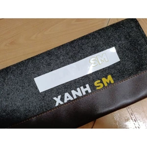 Decal chữ xanh sm cắt cnc sẳn loại lột ra và dán từng chữ