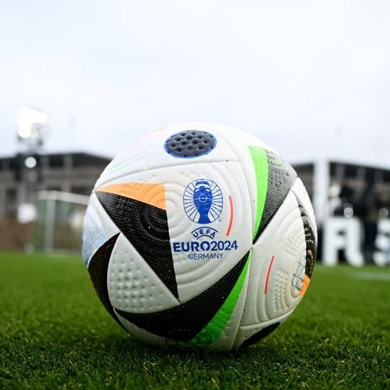 Quả bóng đá Euro 24 Size 5, banh bóng đá đúc mẫu mới nhất + Tặng kim bơm, túi lưới Bảo Hành Da 12 Tháng SIÊU HOT
