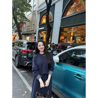 •𝙆𝙞𝙣𝙜𝙨𝙝𝙤𝙥𝙗𝙚𝙖𝙪𝙩𝙮•Set Áo Len Trơn Tay Kẻ Mix Váy Suông QC