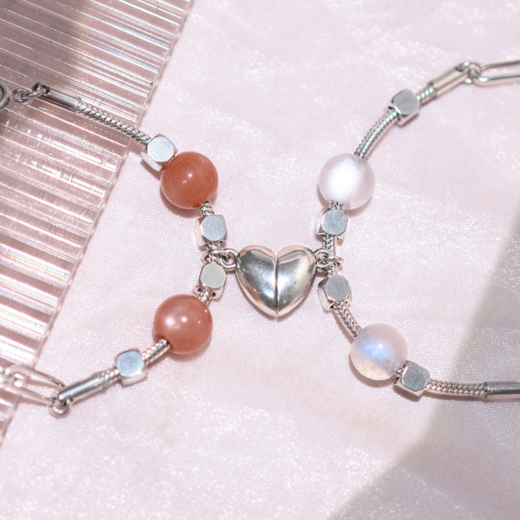 Vòng Tay Đôi Thép Không Gỉ Liugems Mix Đá Tự Nhiên Amor Charm Trái Tim Nam Châm VT05