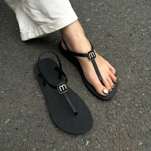 Giày Sandal Nữ Quai Hậu Mảnh Chữ M Thời Trang Cá Tính Dành Cho Chị Em Đi Học Đi Làm Êm Chân Qshoes