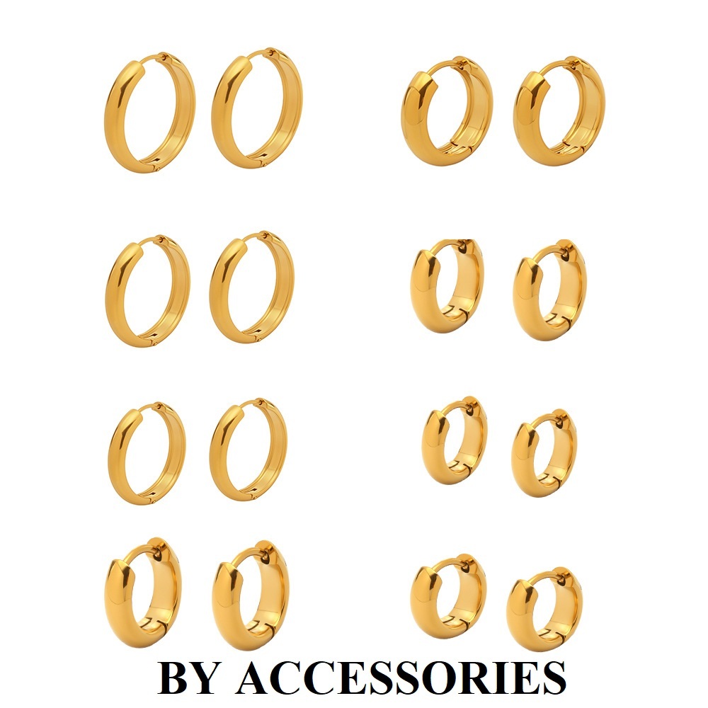 Bông tai nữ unisex titan kiểu tròn mặt to bản dẹp bo cong đơn giản nhiều size mạ vàng 18K không gỉ WE2534 BY ACCESSORIES
