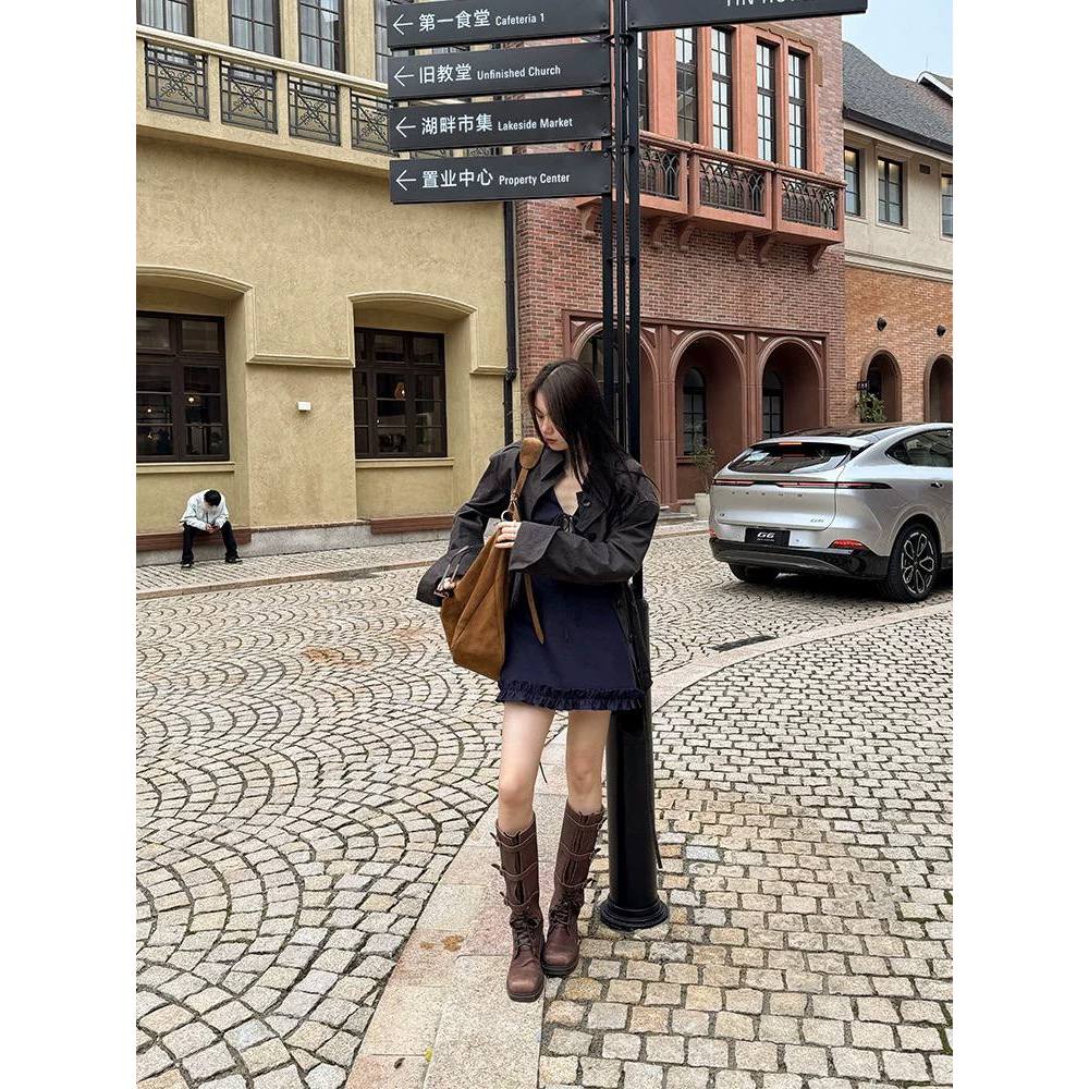 𝗘𝗼𝗻 - Đầm Linen cổ V thắt nơ viền bèo