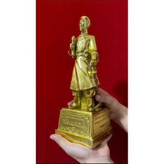 Tượng Trần Quốc Tuấn Hưng Đạo đại vương bằng đồng vật phẩm phong thuỷ quà tặng trưng bày trang trí