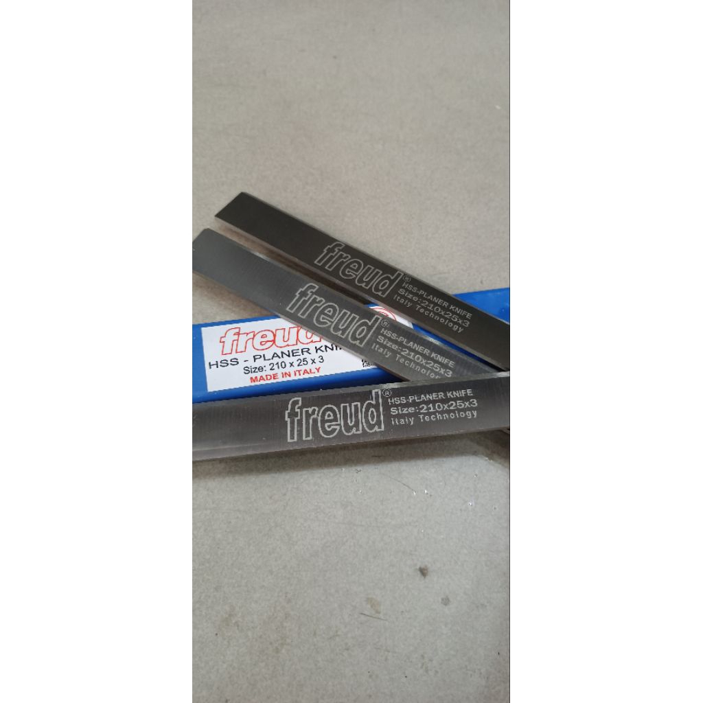 Lưỡi bào gỗ dài từ 210 đến 630mm