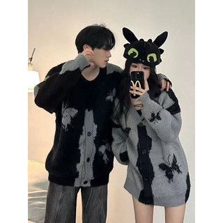 Set áo cardigan couple unisex in hoạ tiết phong cách Retro