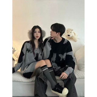 Set áo cardigan couple unisex in hoạ tiết phong cách Retro