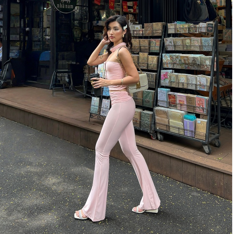 Set đồ nữ hot girl ôm body tôn 3 vòng siêu nuột gu tây (tặng kèm băng đô)  | 𝐛𝐚𝐧𝐚𝐧𝐚𝐛𝐮