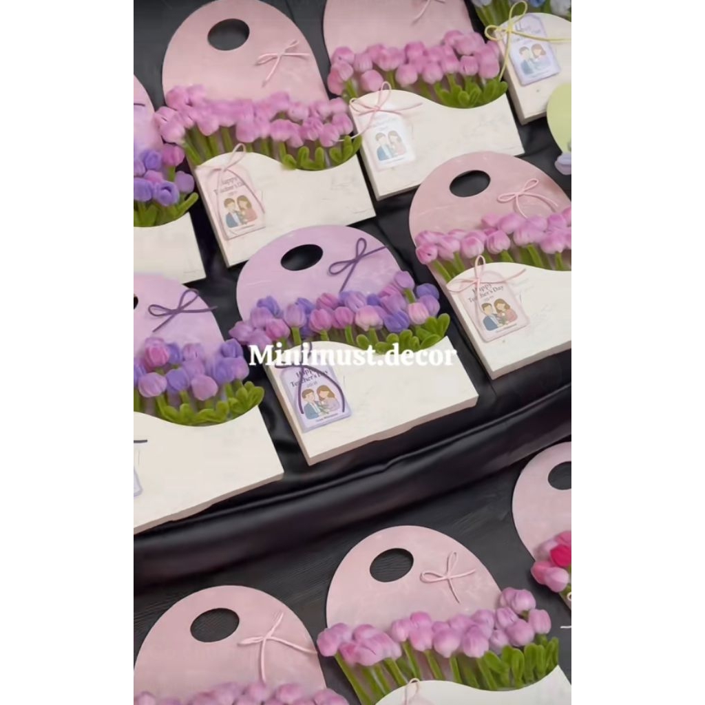 Thiệp hoa tulip kẽm nhung quà tặng xinh xắn