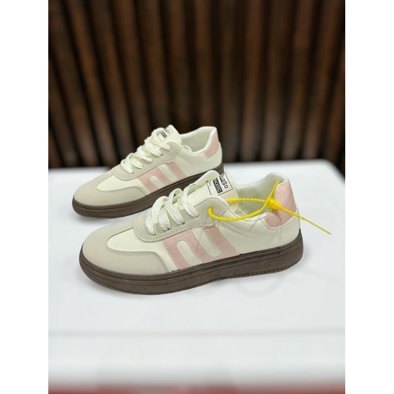 Giày Thể Thao Nữ,Giày Sneaker Nữ,Giày Thể Thao COMMI Êm Nhẹ, Đế Bệt , TĂNG 1 SIZE