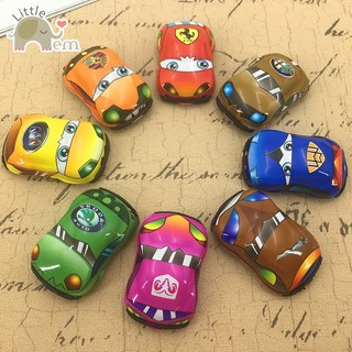 Đồ chơi cho bé – Ô tô mini chạy bằng dây cót.