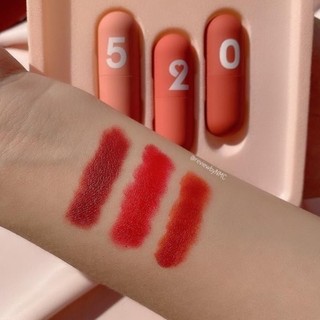 Set 3 Thỏi Son Viên Nang 520 HongFang – Son Lì Mịn Lên Màu Đẹp, Thiết Kế Capsule Dễ Thương Quà Tặng