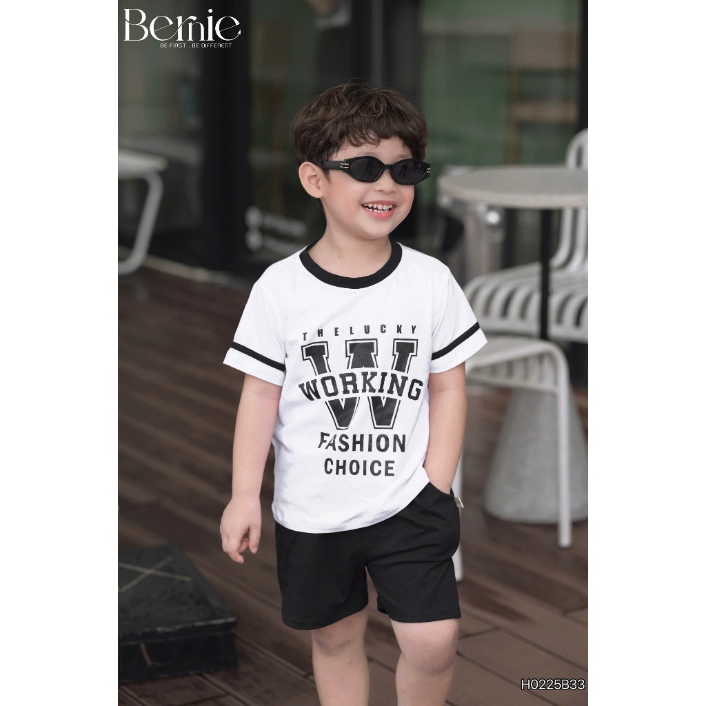 Set cotton cộc tay Bernie họa tiết in chữ Working phong cách thể thao cho bé trai 9-24kg