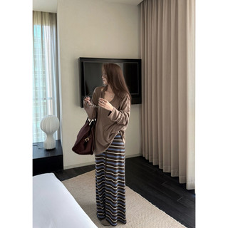 𝐏𝐡𝐢𝐞𝐧 | (Sẵn) W7941 Chân Váy Len Kẻ Ngang Màu Sắc Form Suông Đứng
