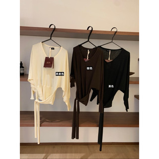 𝐏𝐡𝐢𝐞𝐧 | (Sẵn Nâu,Đen) W7895 Áo Len Cổ V Cánh Dơi Dây Buộc Eo Trơn 3 Màu