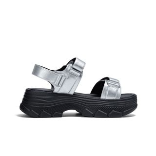 Sandal thông dụng đế PU phun Nữ Biti's BPW006700BAC (Bạc)