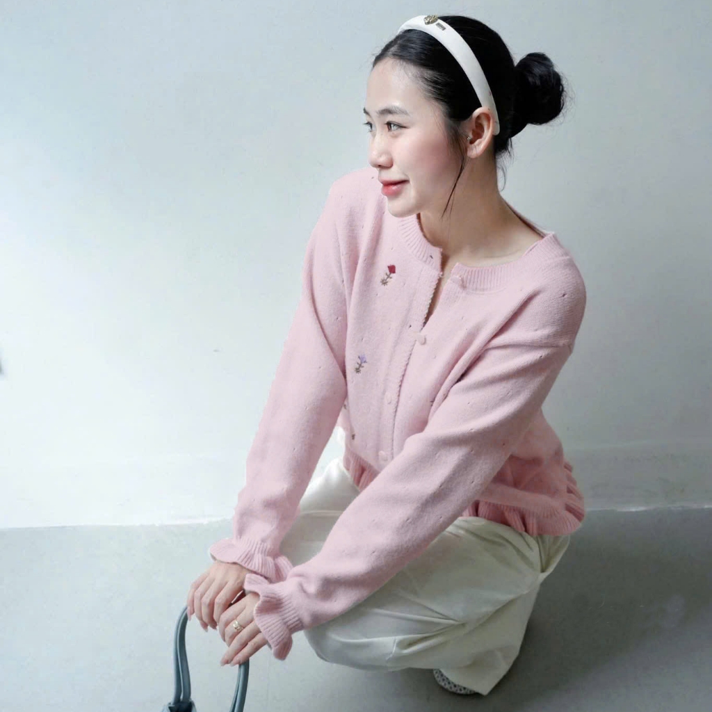 BST Áo Khoác Cardidgan Mirage Tay Bèo Thêu Hoa Local Brand Chất Len Mềm Mịn.