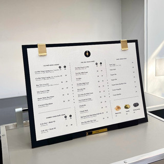 Bảng Menu Gỗ Khắc Logo ADOR, Bảng Menu Kẹp Inox Vàng, Bảng Gỗ Kẹp Menu
