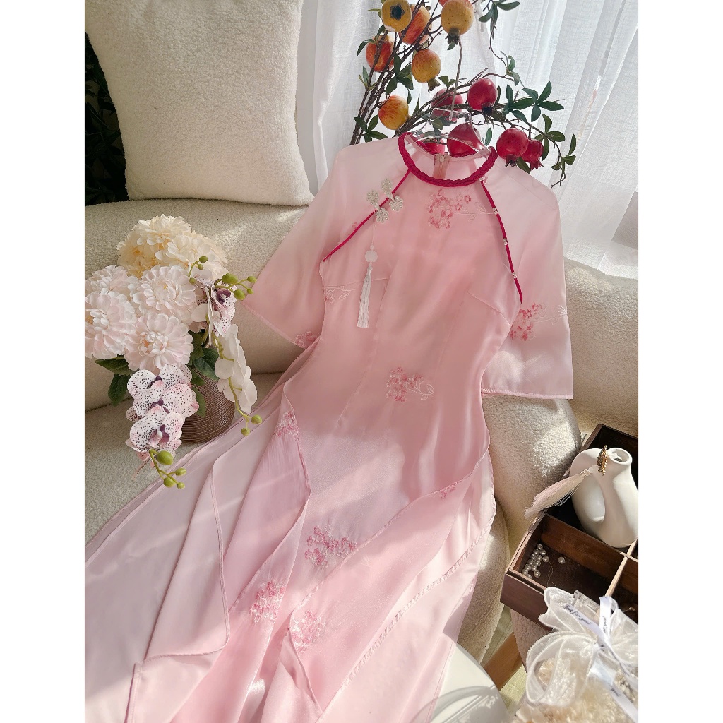Thời Trang Nữ Lasy| Sét Áo Dài Tơ Thêu Hoa Cổ Tròn Đan Viền Phối Quần Cùng Màu - Áo Dài Tết 2026 - AD1512