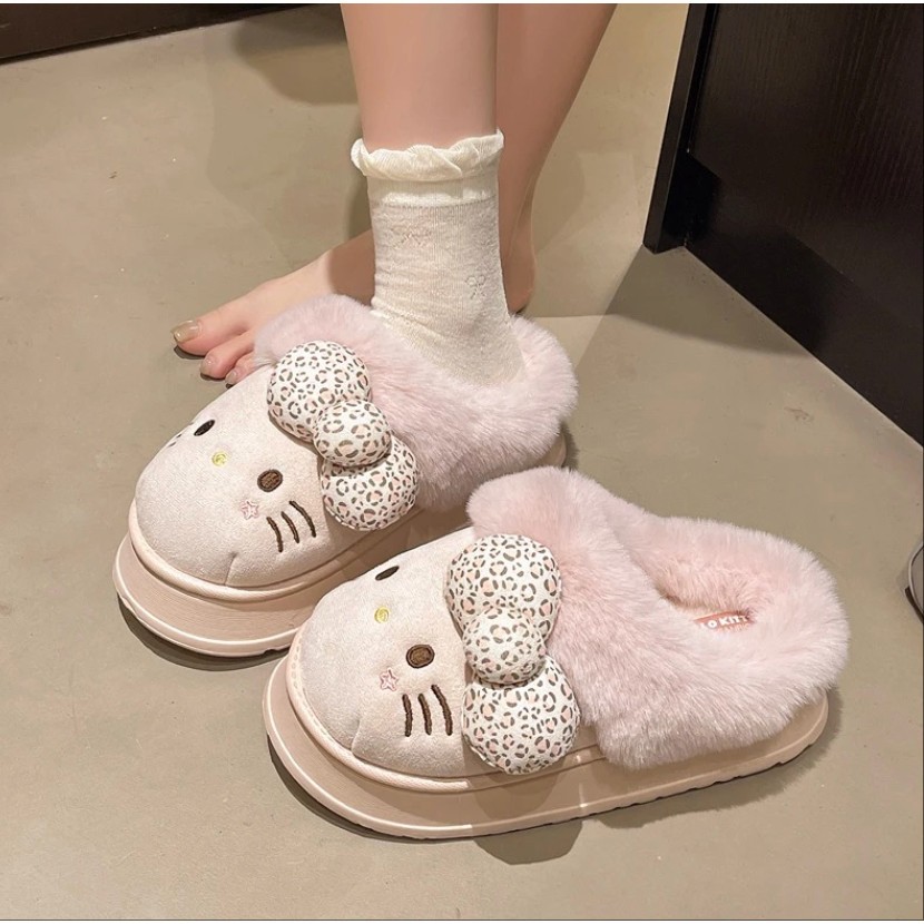 Kitty Nơ Sục Mùa Đông Ấm Chân Đế 4CM