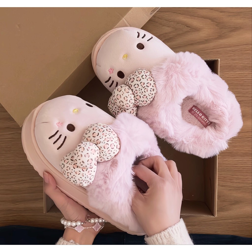 Kitty Nơ Sục Mùa Đông Ấm Chân Đế 4CM