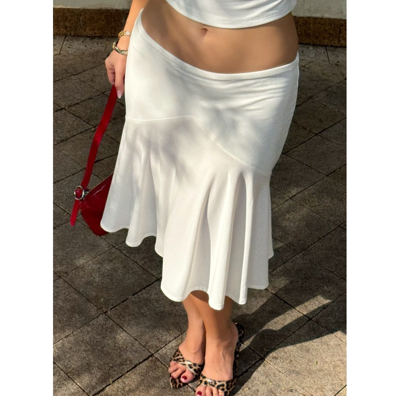 Chân váy midi đuôi cá cạp trễ phong cách city girl | 𝐛𝐚𝐧𝐚𝐧𝐚𝐛𝐮