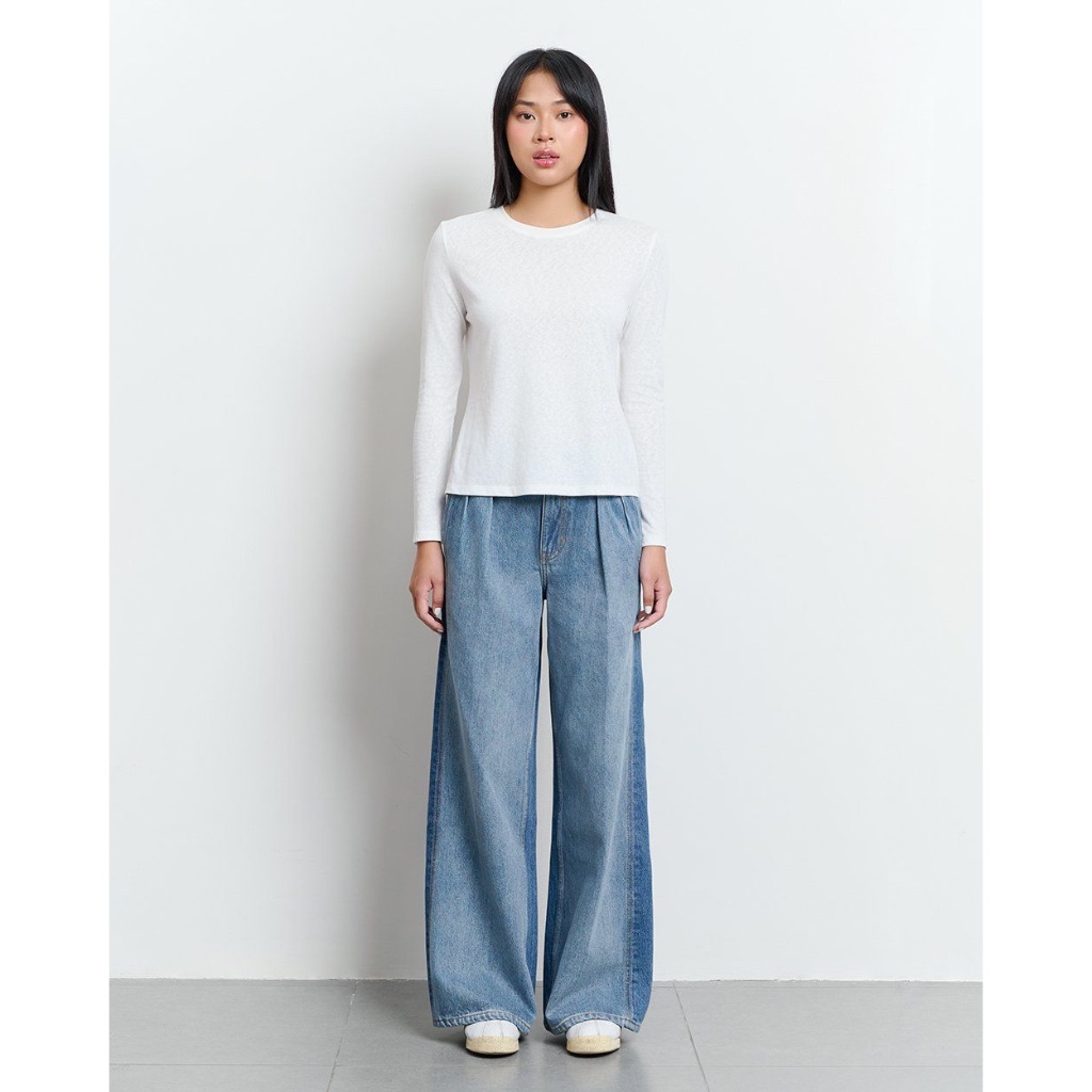 TheBlueTshirt - Quần jeans phom baggy xếp ly màu nhạt sau đậm cho nữ - Soho Jeans