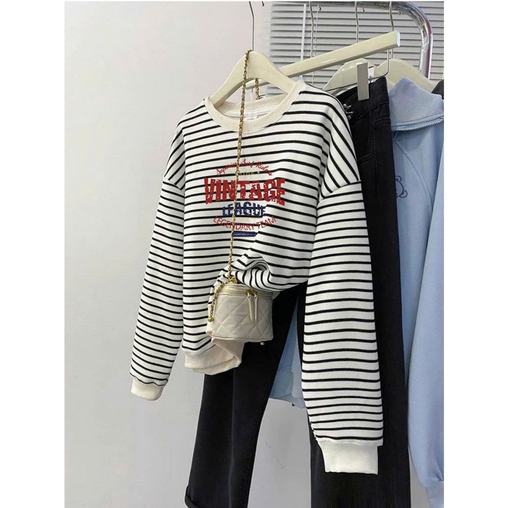 Áo dài tay kẻ Sọc Hoddie in hình siêu xinh JULY FASHION, Áo Sweater kẻ sọc hottrend 2025, chất cotton 2c dày dặn