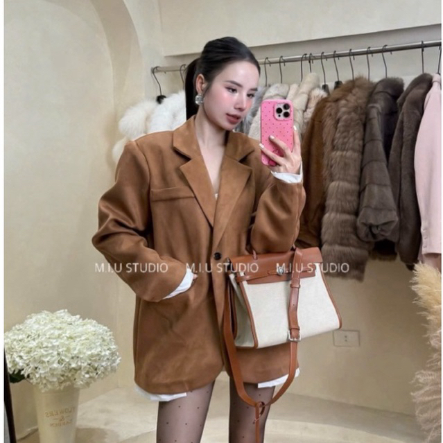 MIU.STUDIO • Set áo vest ,áo khoác blazer nữ from rộng đính khuy bọc kèm chân váy xếp ly ngắn xoè ,hàng thiết kế cao cấp
