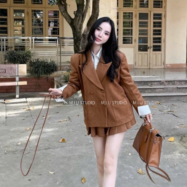 MIU.STUDIO • Set áo vest ,áo khoác blazer nữ from rộng đính khuy bọc kèm chân váy xếp ly ngắn xoè ,hàng thiết kế cao cấp