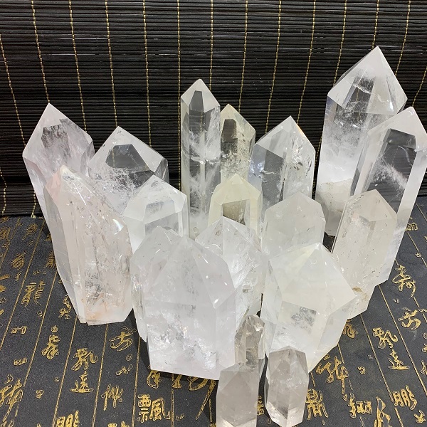 Trụ Thạch Anh Trắng Trong (Đá Clear Quartz) - Đá năng lượng thanh tẩy, tăng sự sáng suốt (6~8 cm)