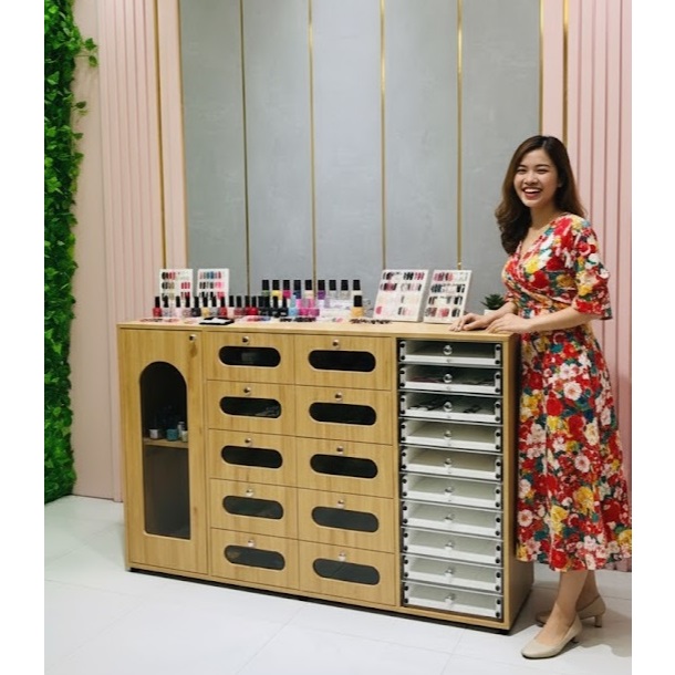 Tủ đựng dụng cụ, sản phẩm cho tiệm nail spa đa dạng kích thước mẫu mã