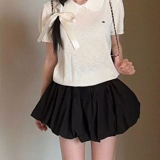Chân váy bí phồng dáng ngắn có quần trong chất vải mềm mịn màu trắng đỏ đen VANISA CVBI9
