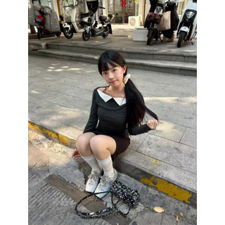 Le rouge | Rina top Áo thun kẻ dài tay form ôm cổ thuyền