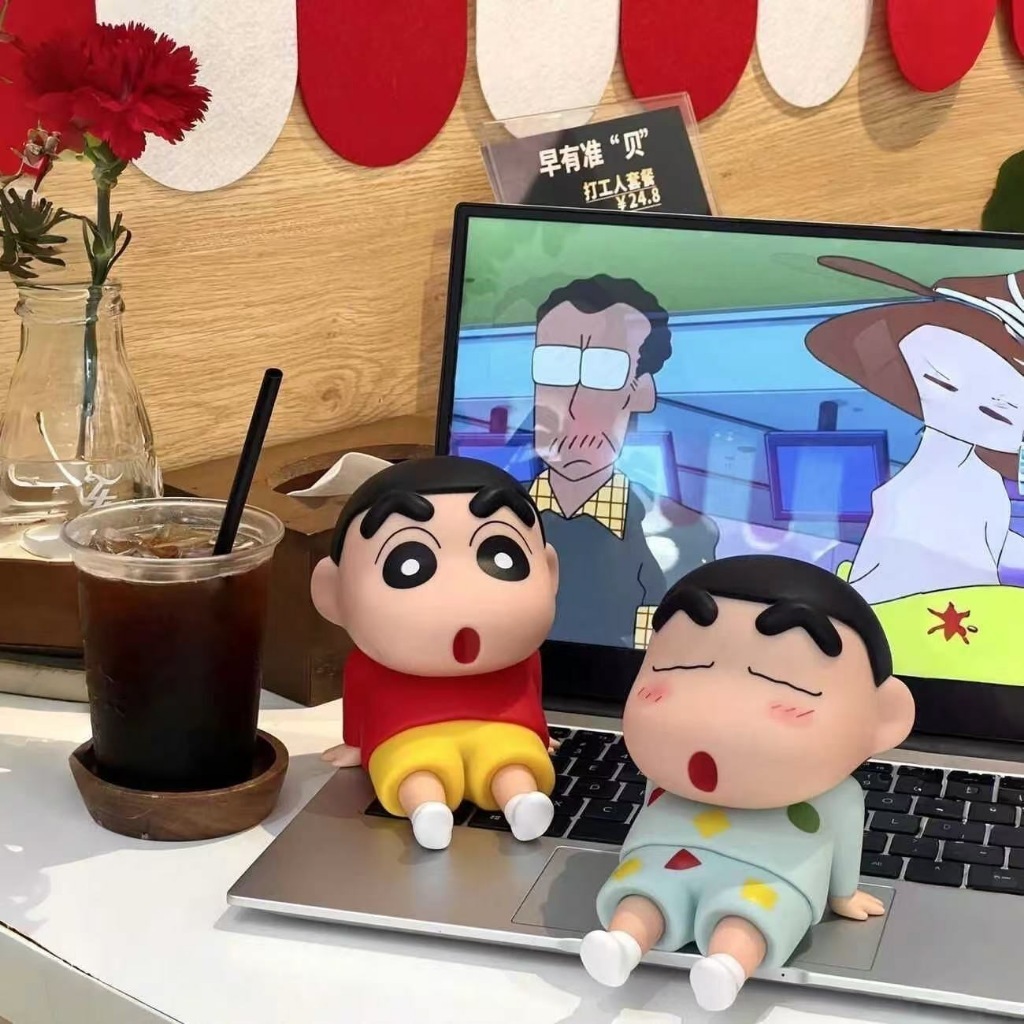 🌈 Giá Đỡ Điện Thoại Để Bàn Hình Shin Siêu Đáng Yêu Chất Liệu Nhựa Cứng Chắc Chắn 88535