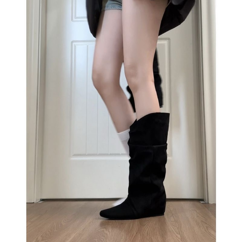 (Sẵn kaki 35,36,38 đen 37) Giày Bốt Maillard Cao Bồi Miền Tây Màu Nâu Xếp Ly Mũi Nhọn Phong Cách Hoang Dã
