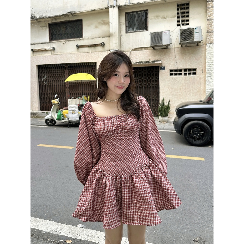 Đầm Nữ FAYRAIN Trễ Vai Tay Bồng Form Xòe Ngắn Dễ Thương SECODEE