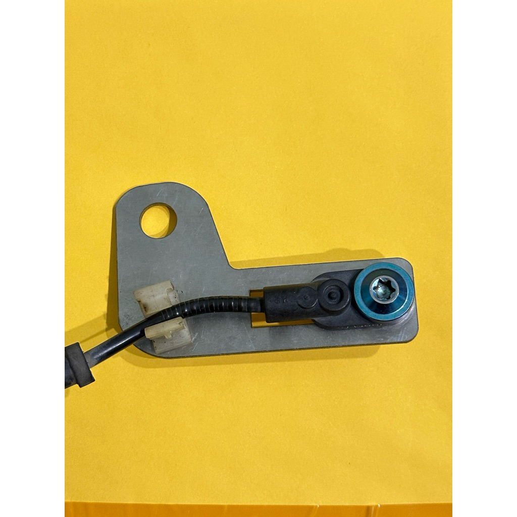 pát inox lắp cảm biến abs