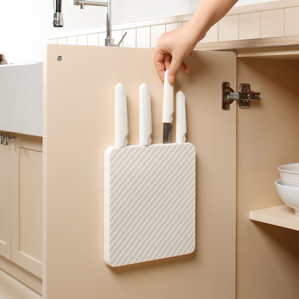Bộ Dao Nhà Bếp LocknLock Wall Mounted Knife Set CKK307S5 Gồm 4 Dao, 1 Hộp Đựng, Trắng Ngà - K-MALL