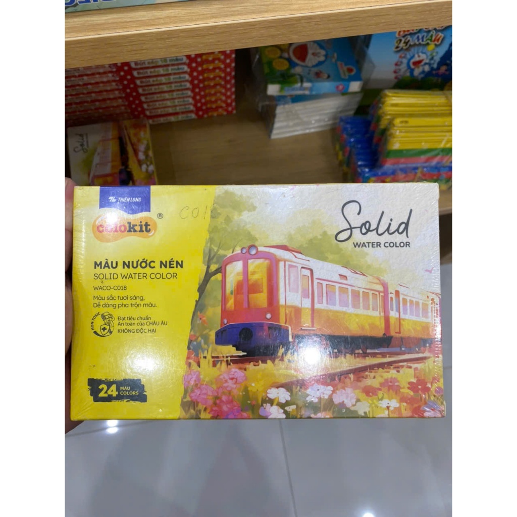 Màu nước nén 12/18/24 màu - Solid Water Color Thiên Long Colokit - Đạt chuẩn châu Âu