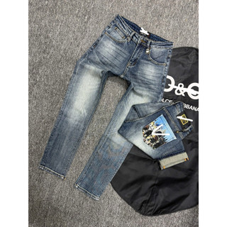 Quần Jean Nam Xanh Wash Nhạt Form Đẹp – Hình In Sau Túi Cá Tính