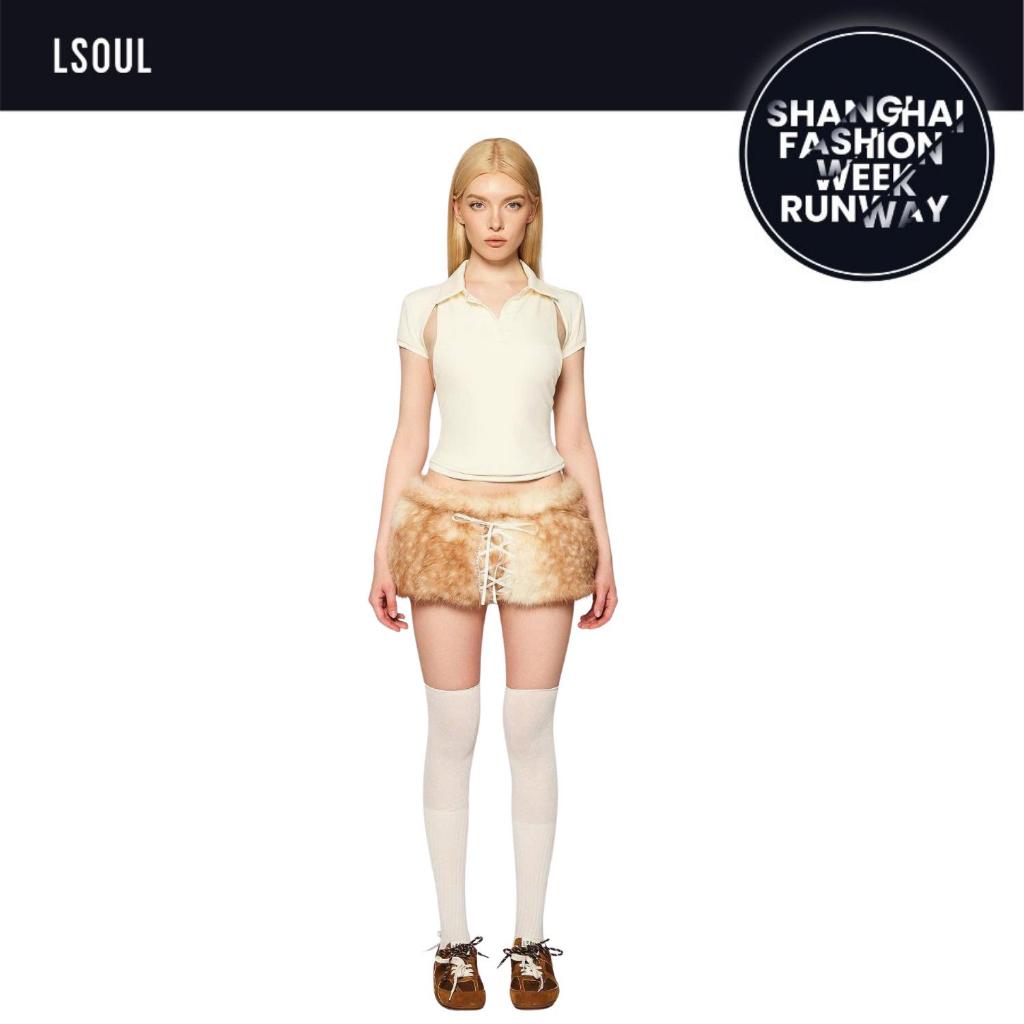 LSOUL Áo Croptop Cut-out Finch Top + Foam Skirt Chân Váy Lông Mềm A25052816 CV25100735