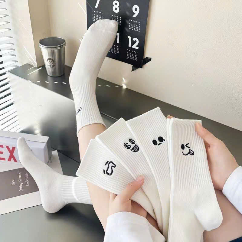 Lố 10 Đôi tất trắng cổ cao in hình icon cảm xúc biểu cảm dễ thương dài 30cm chất cotton co giãn thoáng khí nam nữ