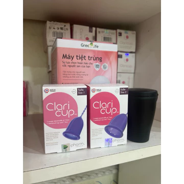 Cốc Nguyệt san Claicup tặng hộp tiệt trùng Cốc Nguyệt san và phụ kiện tiệt trùng.