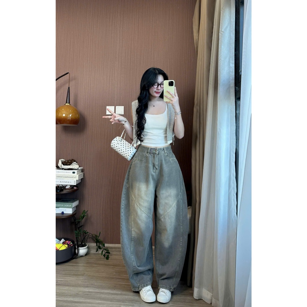 Quần Jeans Nữ Ống Cong Phối Line Chỉ Nổi Joolate Tôn Dáng Che Khuyết Điểm Thoải Mái Đi Làm Đi Học