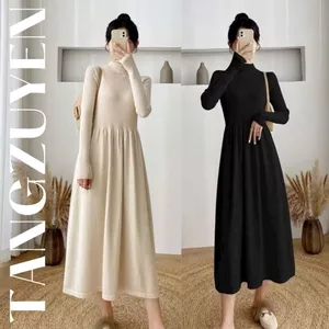 Váy maxi đen be dài tay cổ 3 phân ôm body trên xòe bồng dưới Đầm len nữ dáng dài basic cá tính thu đông T1444G