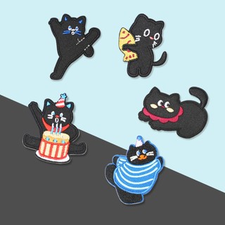 Bộ Patch Thêu Phong Cách Giúp Cá Nhân Hóa Vali, Túi Xách, Balo, Quần Áo - MIA Embroidery Patch Set 5 Đa Màu