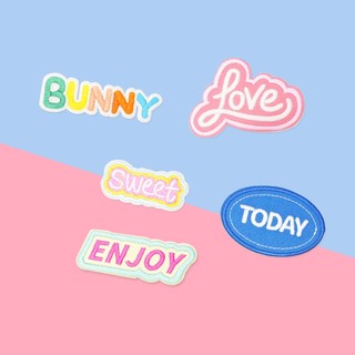 Bộ Patch Thêu Phong Cách Giúp Cá Nhân Hóa Vali, Túi Xách, Balo, Quần Áo - MIA Embroidery Patch Set 5 Đa Màu