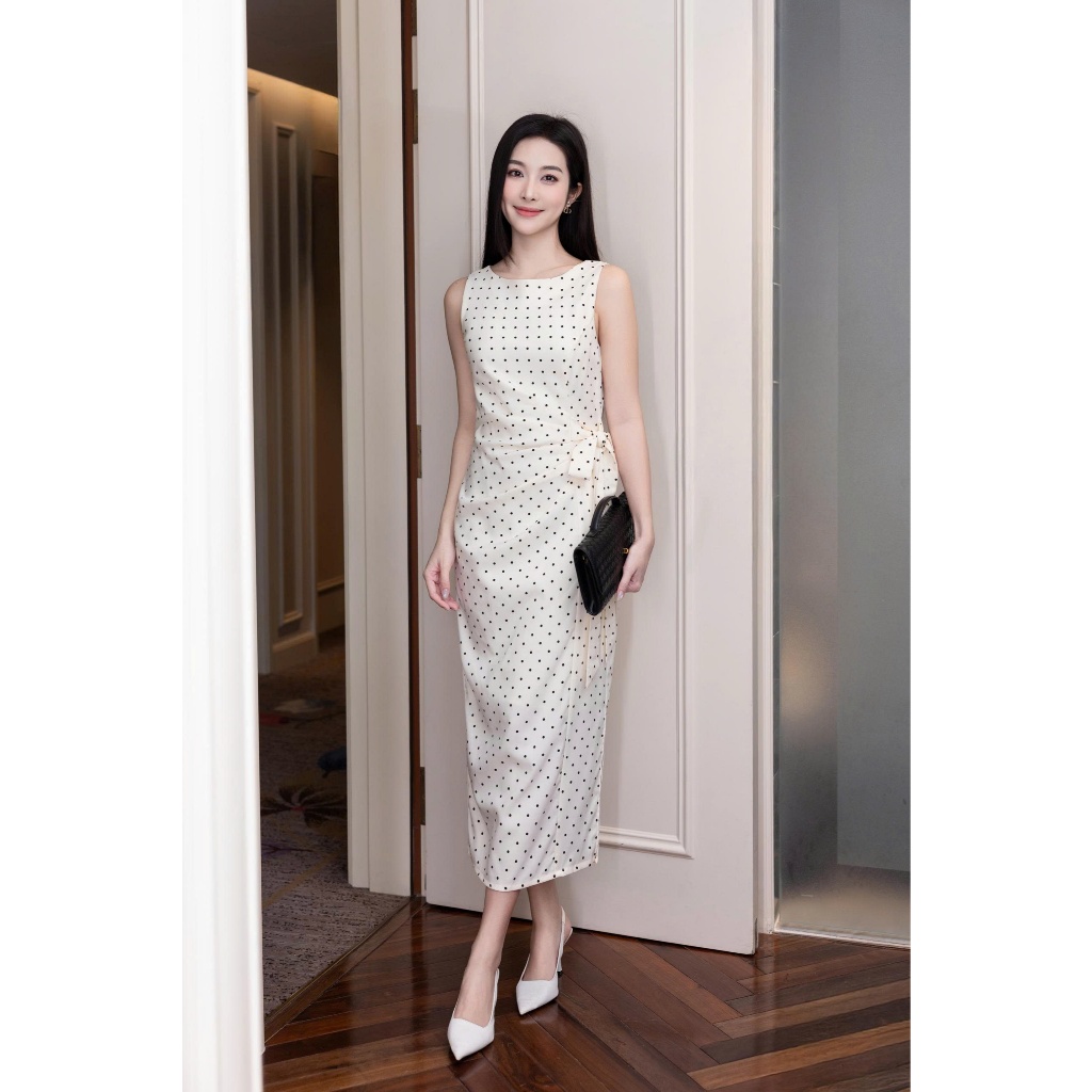 LABAVISTA Đầm lụa kem chấm bi xếp ly bên eo tinh tế có lót trong phong cách thanh lịch trẻ trung